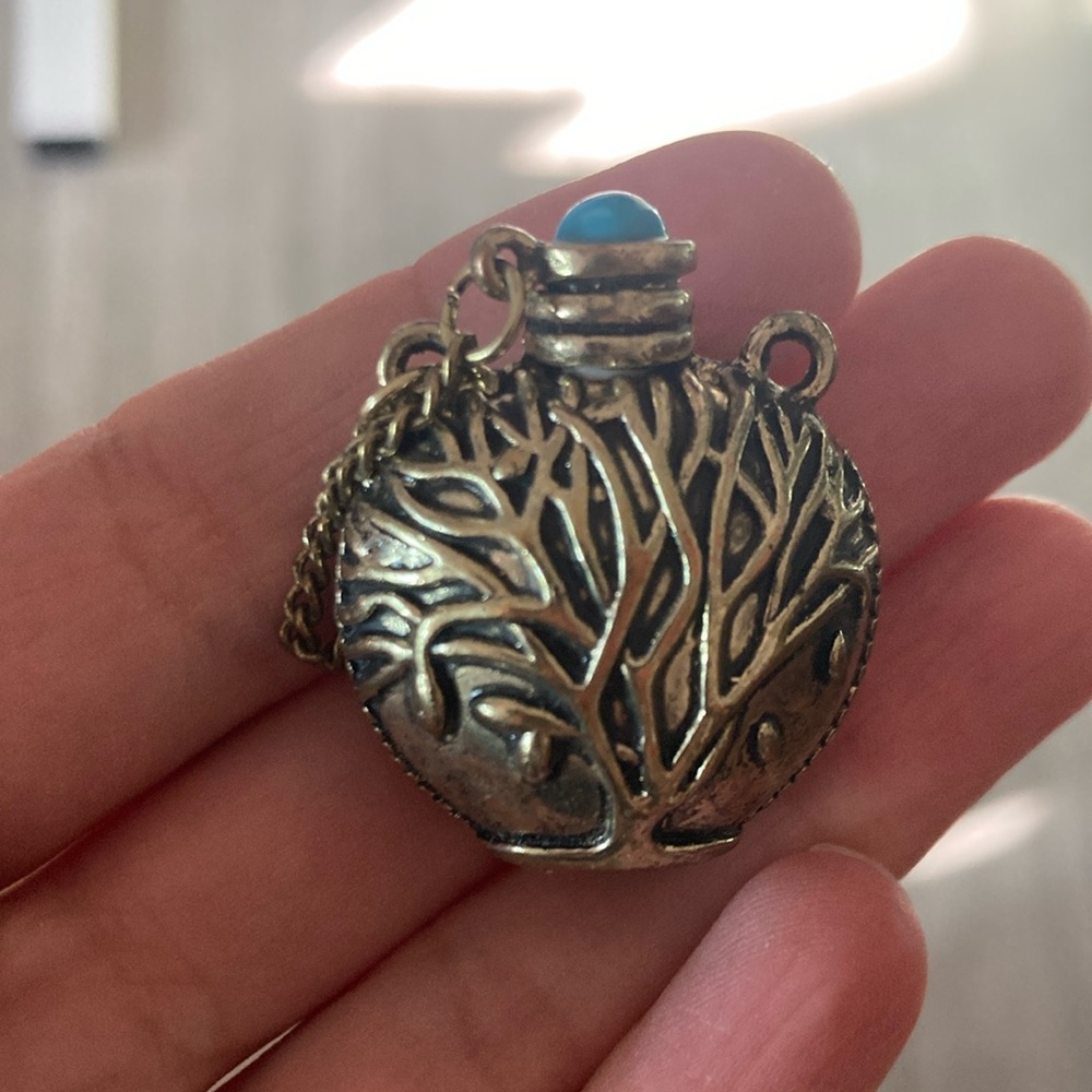 Gold Tree of Life Pendant Necklace